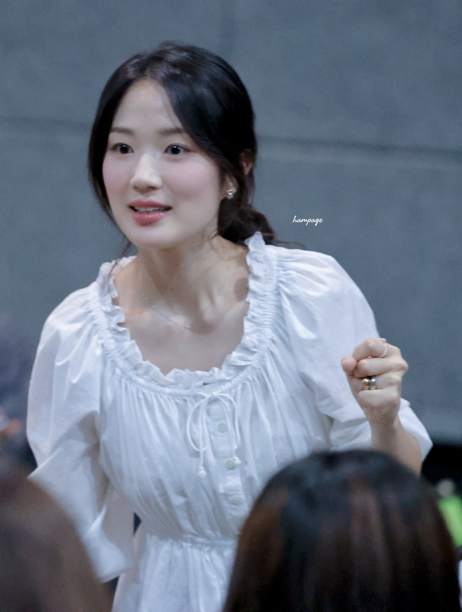김혜윤 wearing PS021R